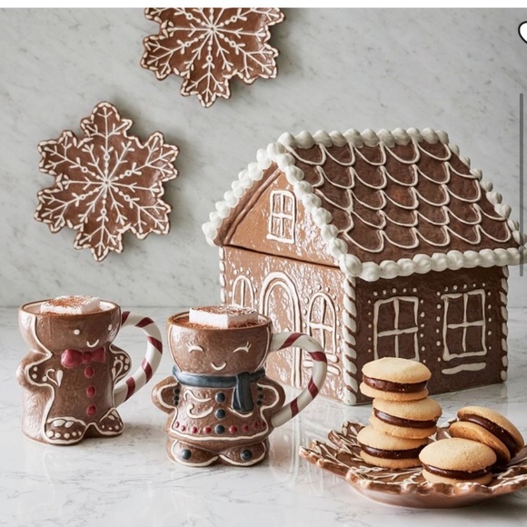 Pottery Barn Gingerbread Stoneware Mug - Mr. Spice - Picture 3 of 3
